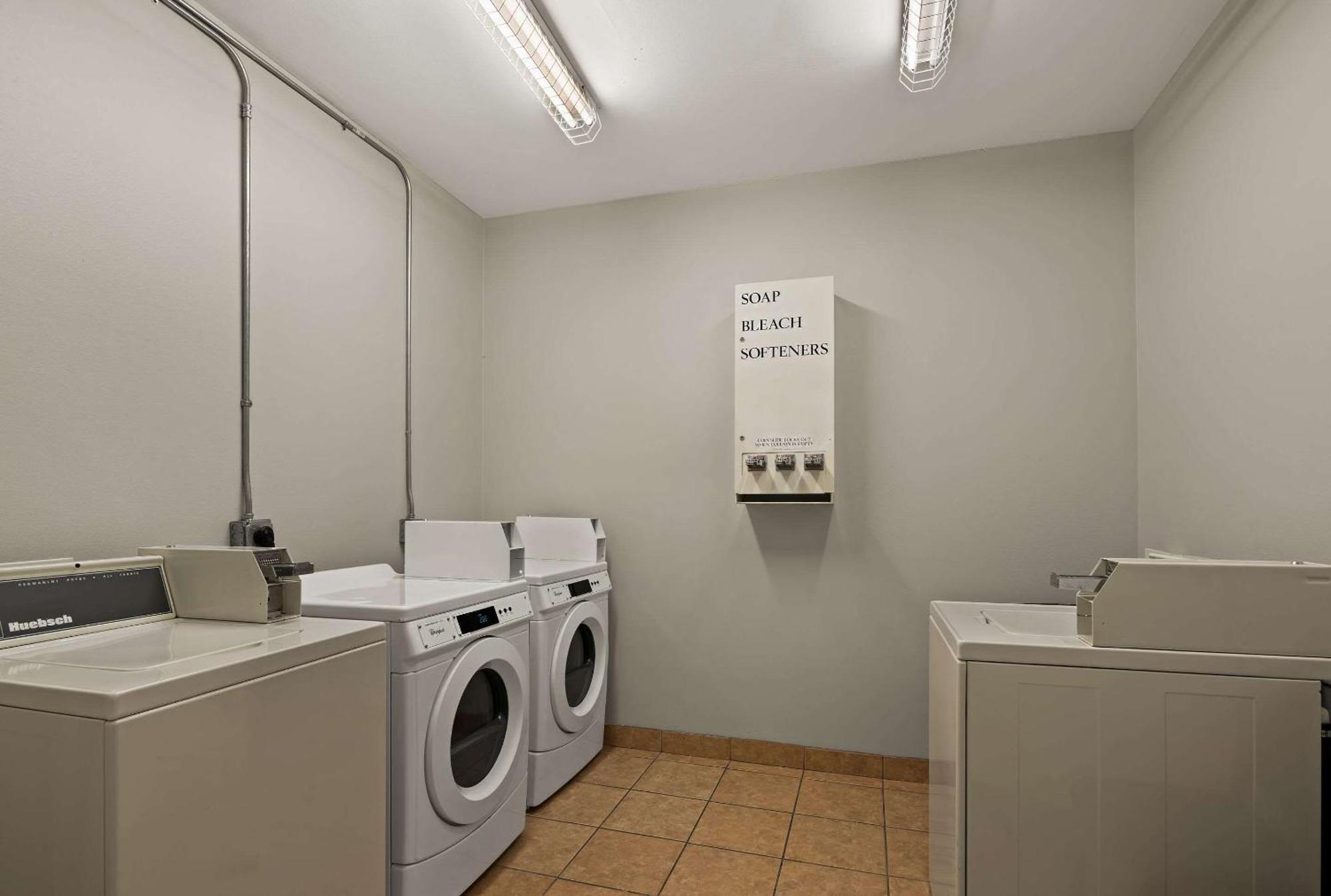 Mainstay Suites יומה מראה חיצוני תמונה